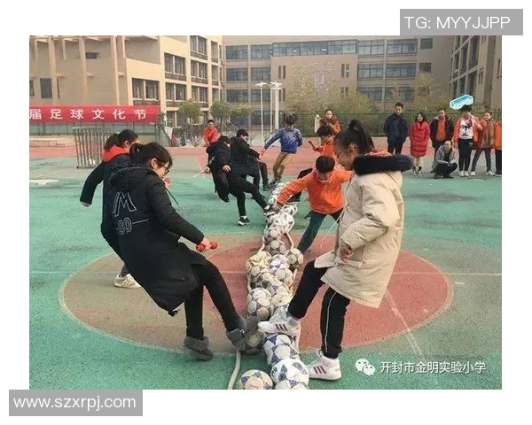 开封足球明星卡片之旅 揭开稀有卡片的神秘面纱 体验收藏与竞技的双重乐趣 开封足球明星卡片之旅 揭开稀有卡片的神秘面纱 体验收藏与竞技的双重乐趣